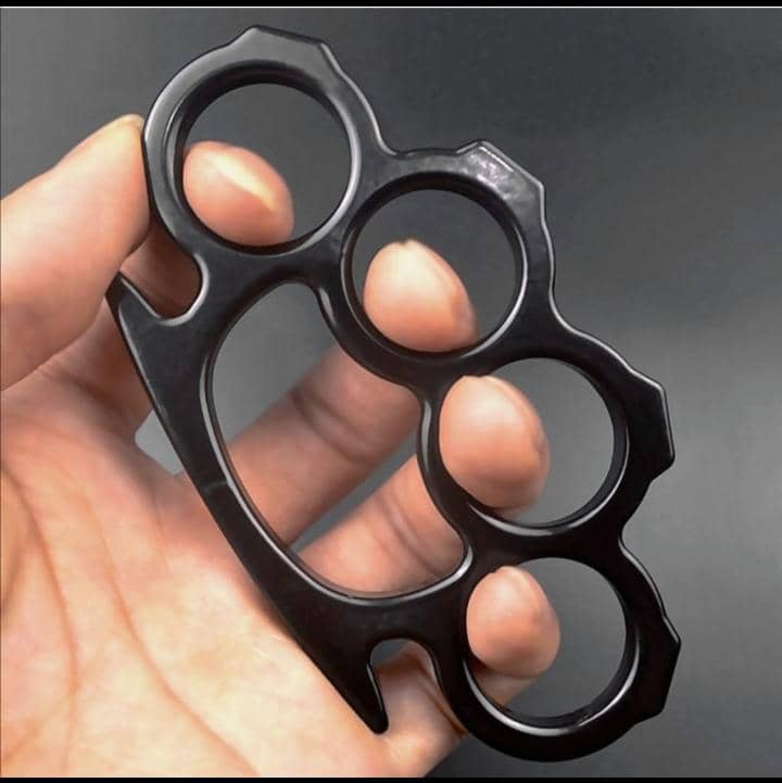Knuckle Duster